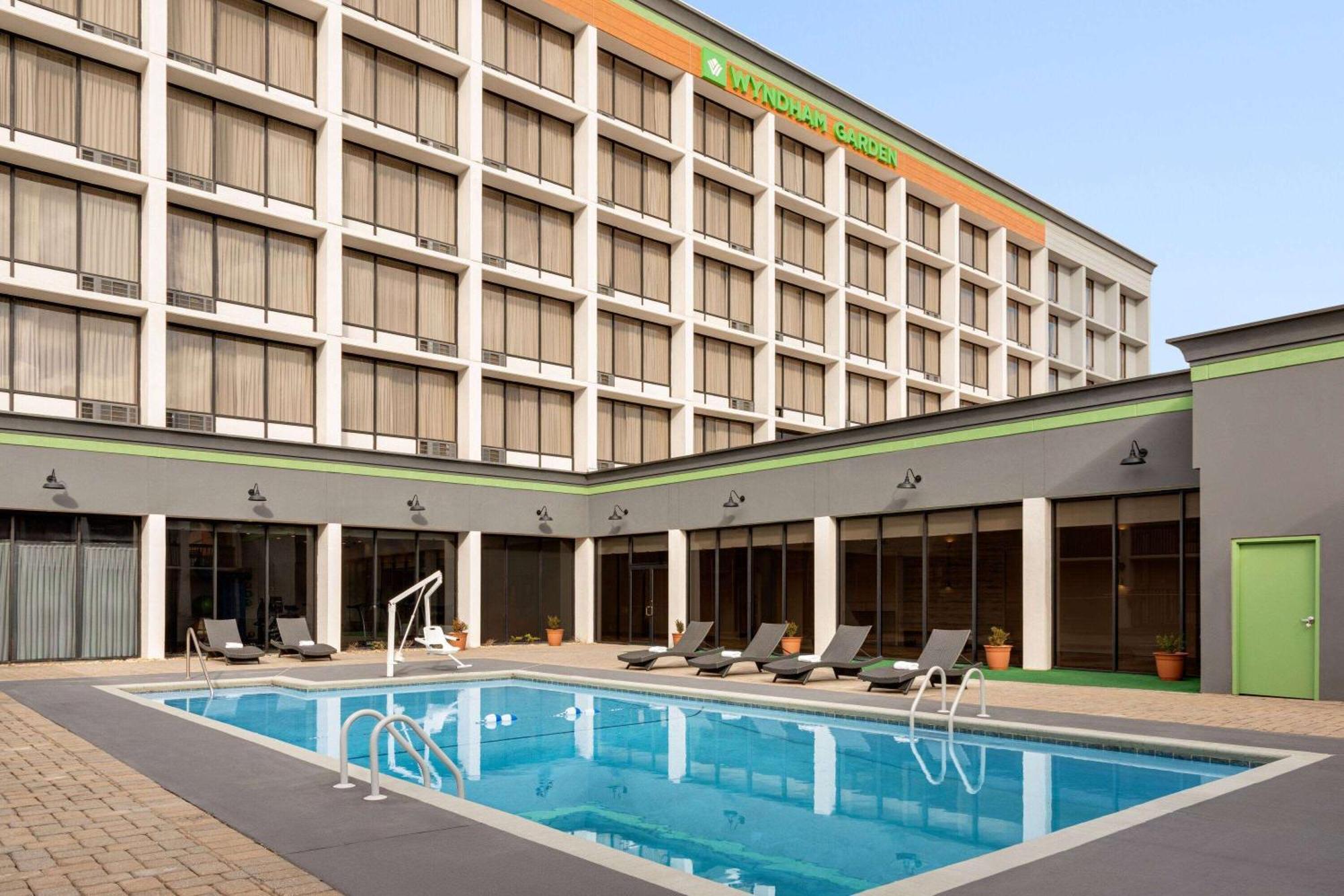 Hotel Wyndham Garden Atlanta Airport College Park