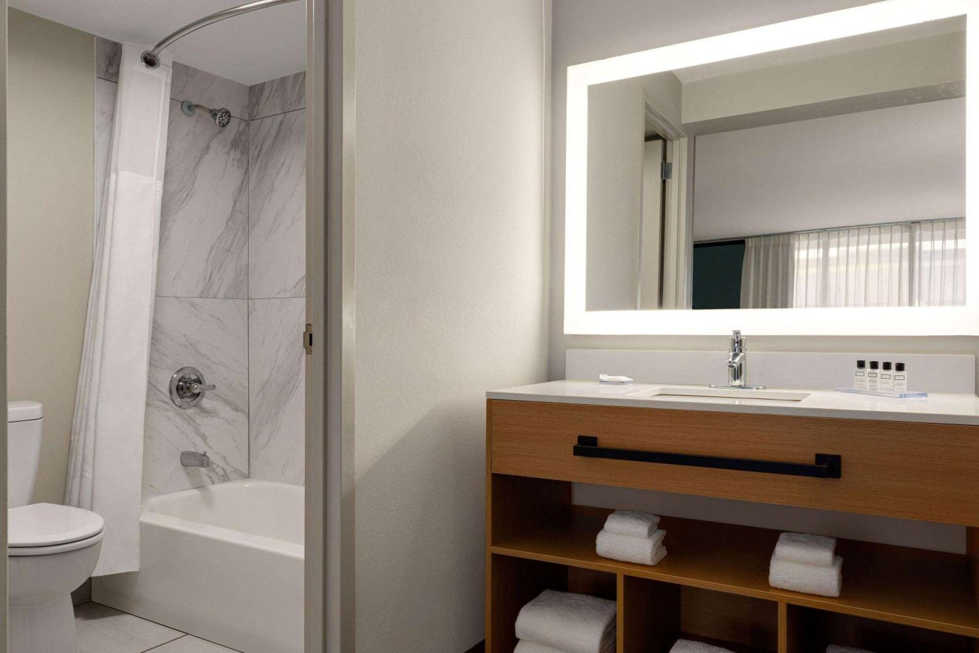 Wyndham Garden Atlanta Airport 3* College Park