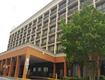 Wyndham Garden Atlanta Airport 3*