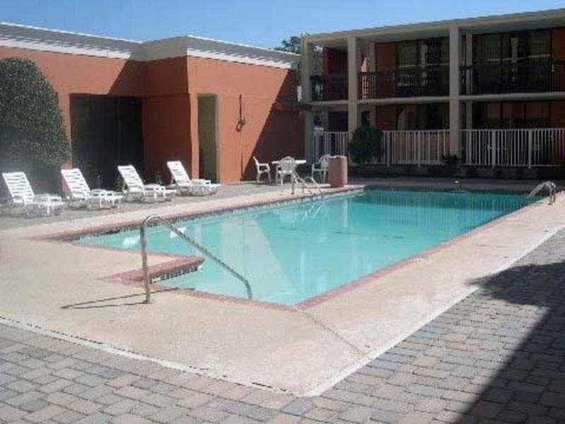 Hotel Wyndham Garden Atlanta Airport 3*